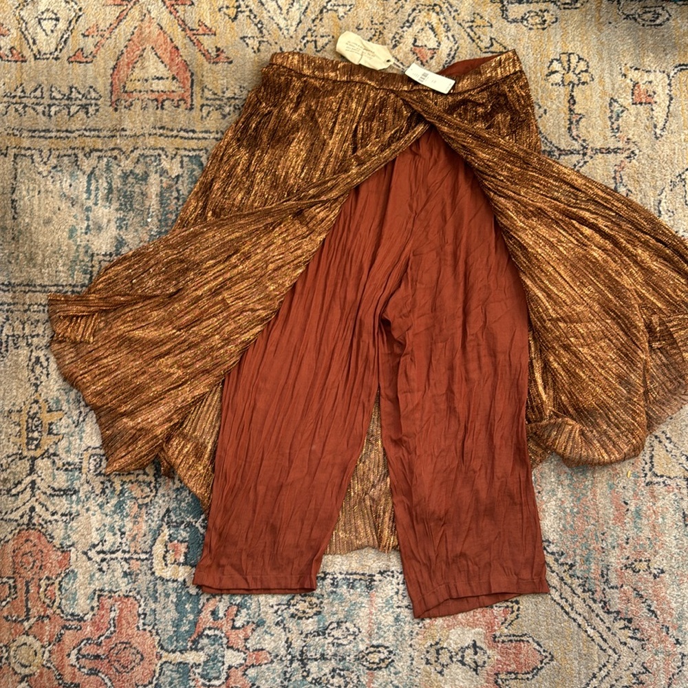 Anthropology Bronze sparkling layered over skirt with pants attached underneath - Picture 4 of 6
